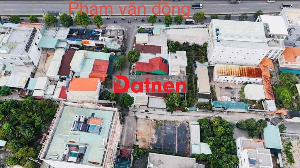 Bán Đất.! 73m Hẻm xe hơi, cách phạm văn đồng mấy bước chân.