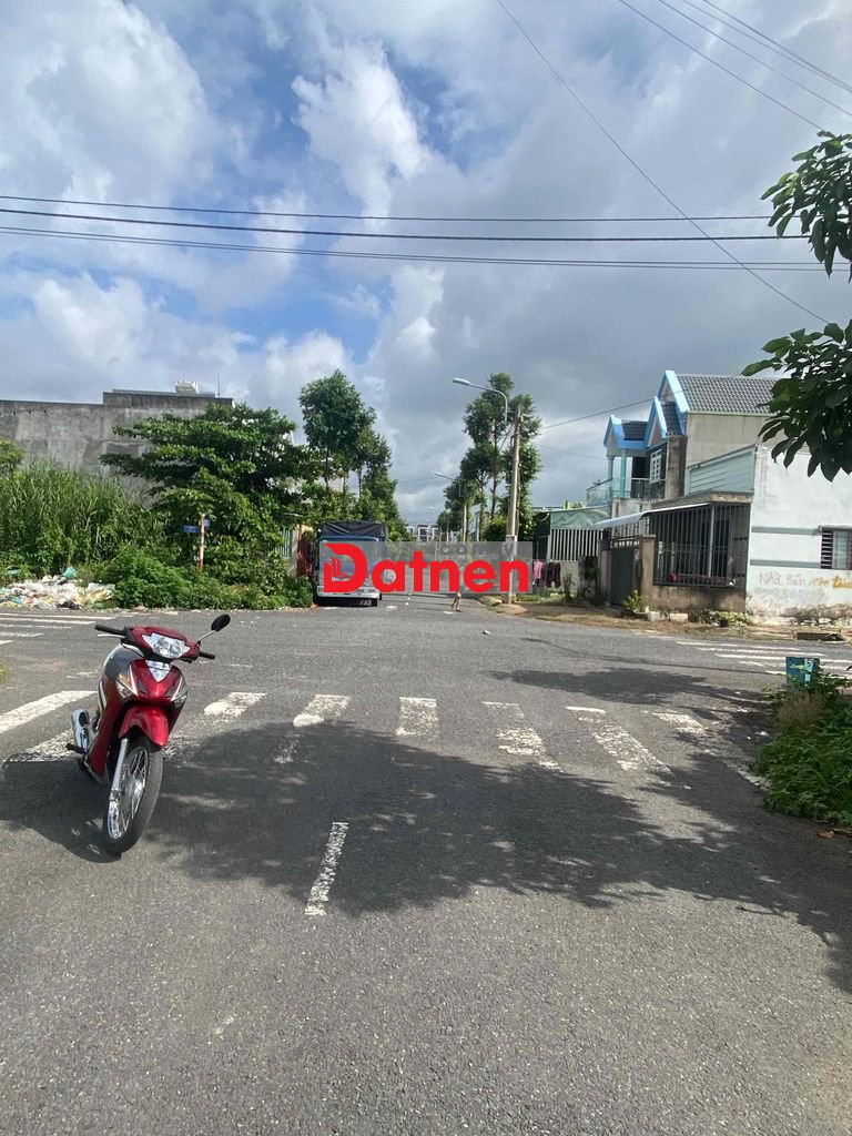 bán nền 100m2 khu dân cư Thái Sơn Long Hậu giá 2ty180