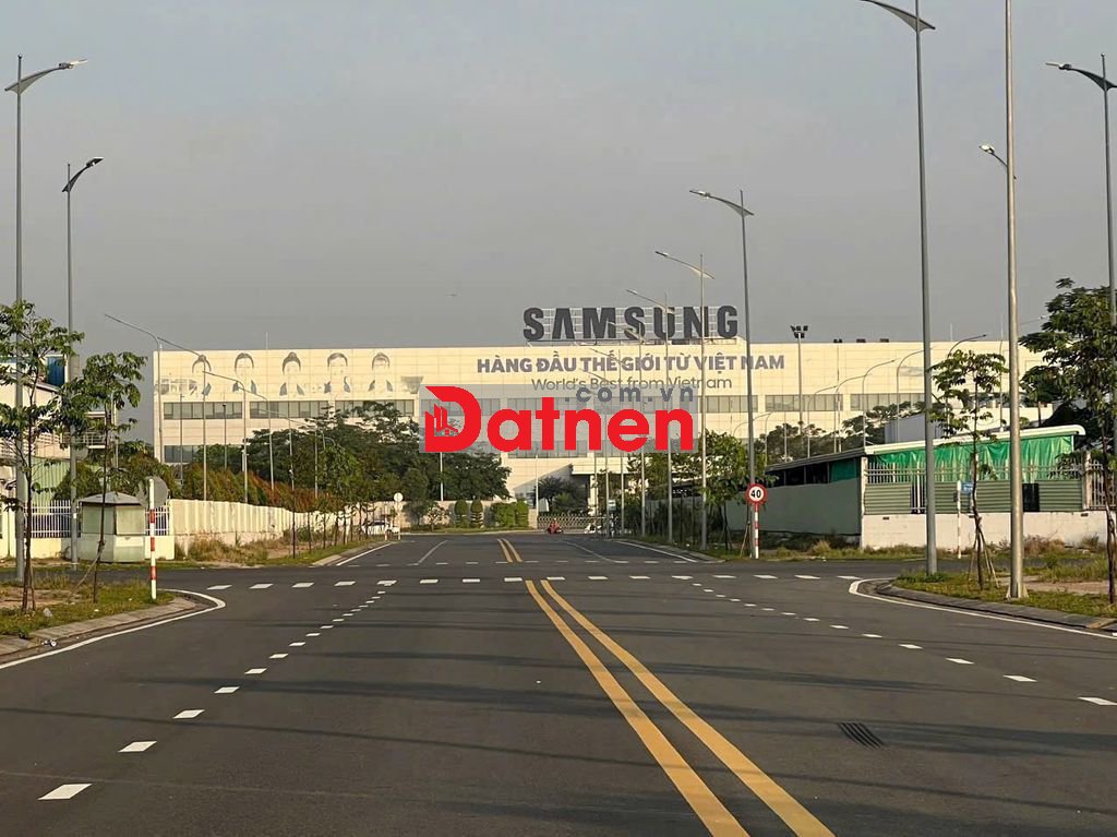 CHÍNH CHỦ CẦN BÁN 2 LÔ Đất, NGAY HỌCVIỆN CHÍNHTRỊKV2,ĐH HUTECH,KCNCao