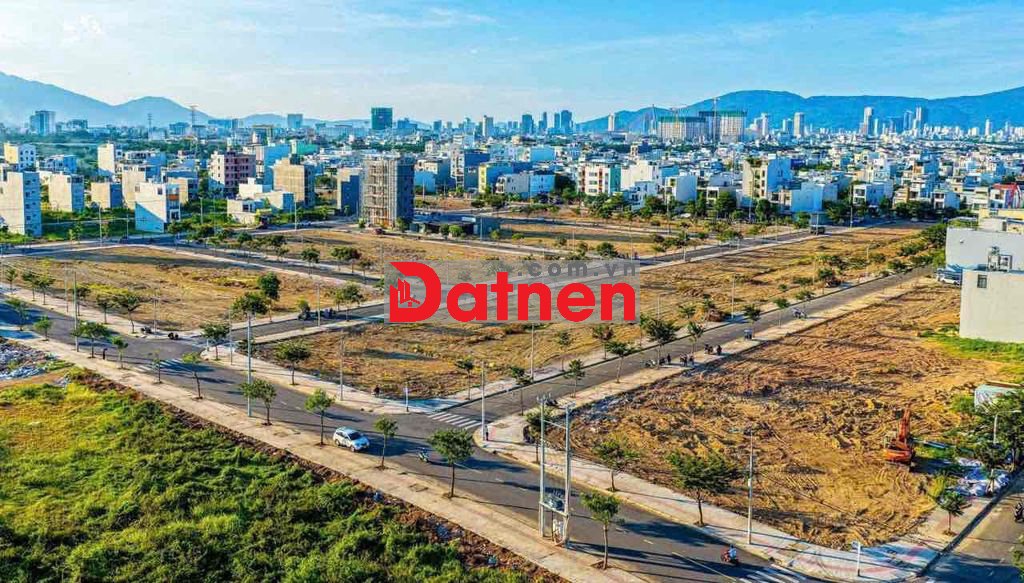 Bán lô góc 2 mặt tiền Lê Sỹ, Chế Viết Tấn Gần cầu Hòa Xuân, DT 166m2