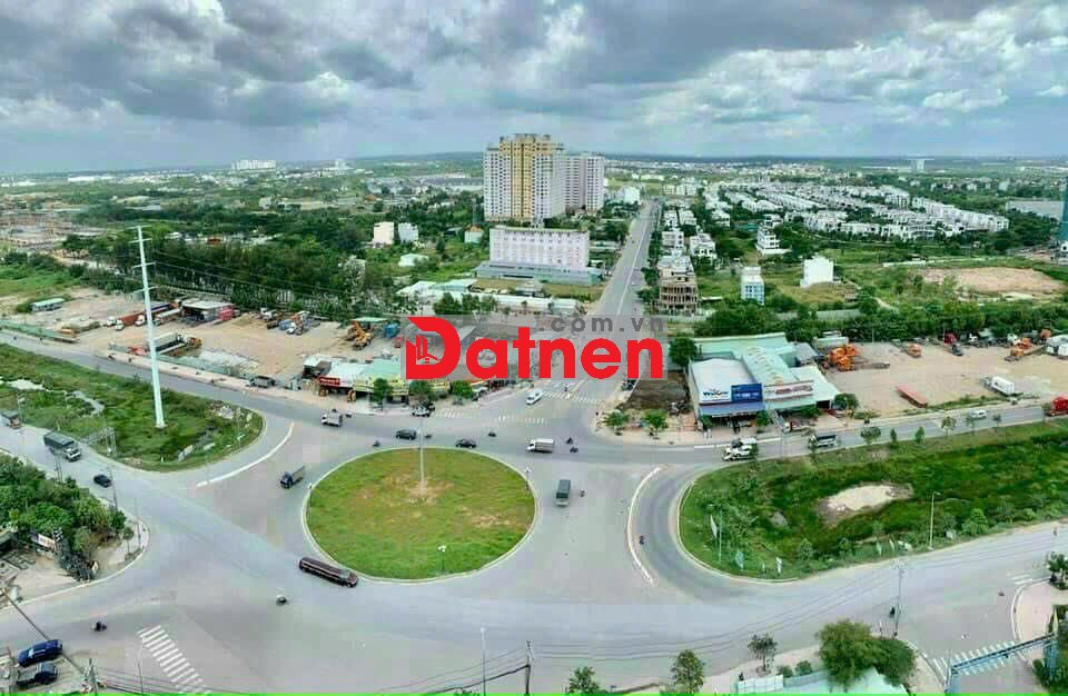 Đất đẹp 82m2 cách đường Bưng Ung Thoàn 60m, Phú hữu Quận 9 giá 5 tỷ 2