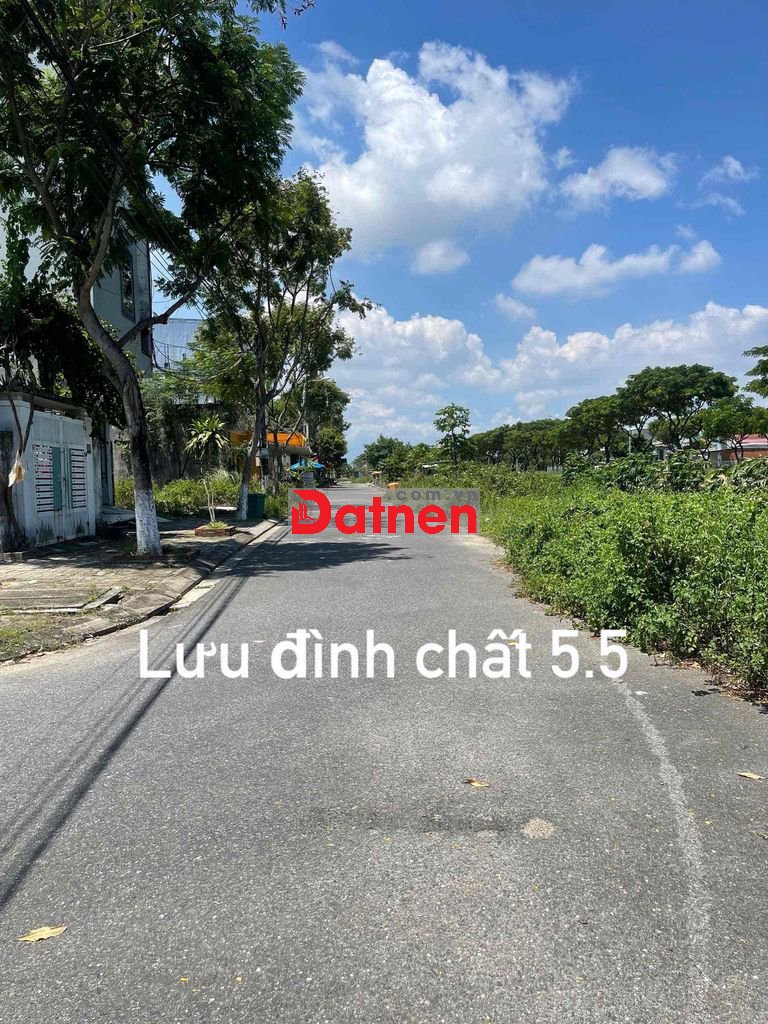 tôi chính chủ bán 2 mặt tiền võ chí công 105m2 cách fpt 200m