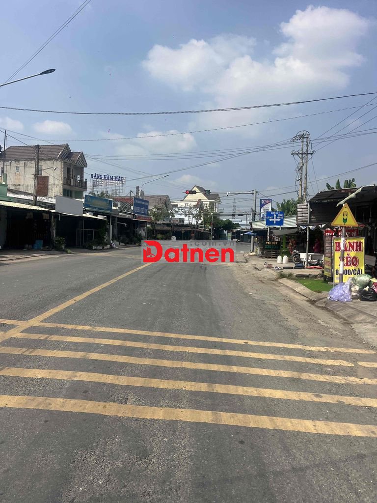 344 m2 thổ cư, mặt tiền tỉnh lộ 833 An Nhựt Tân, Tân Trụ, Long An.