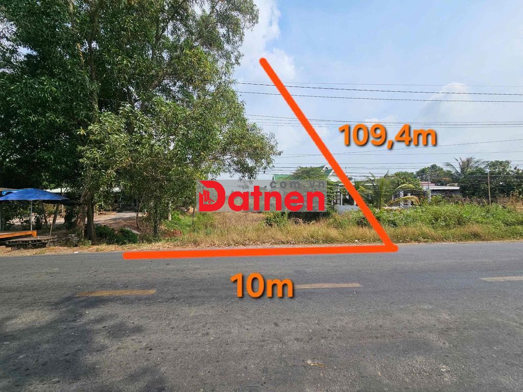 Bán đất MT quốc lộ 62, Long An, DT: 1071m2, Giá: 2.77 tỷ