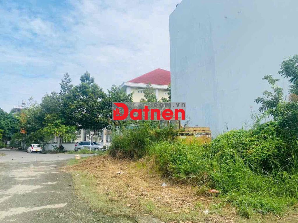 Đất lô góc 2 mặt tiền đường D6 khu ven sông phú mỹ Q7