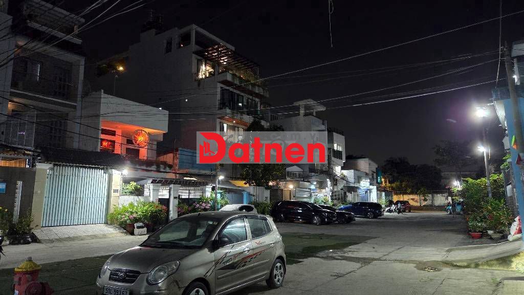 P. 26,BT)- BÁN LÔ ĐẤT XÂY HẦM+5 TẦNG, CÓ HẺM SAU THOÁT HIỂM