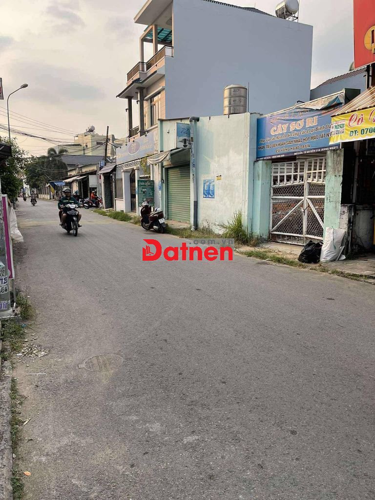 Bán đất mặt tiền kinh doanh gần chợ Đông Hoà, Dĩ An