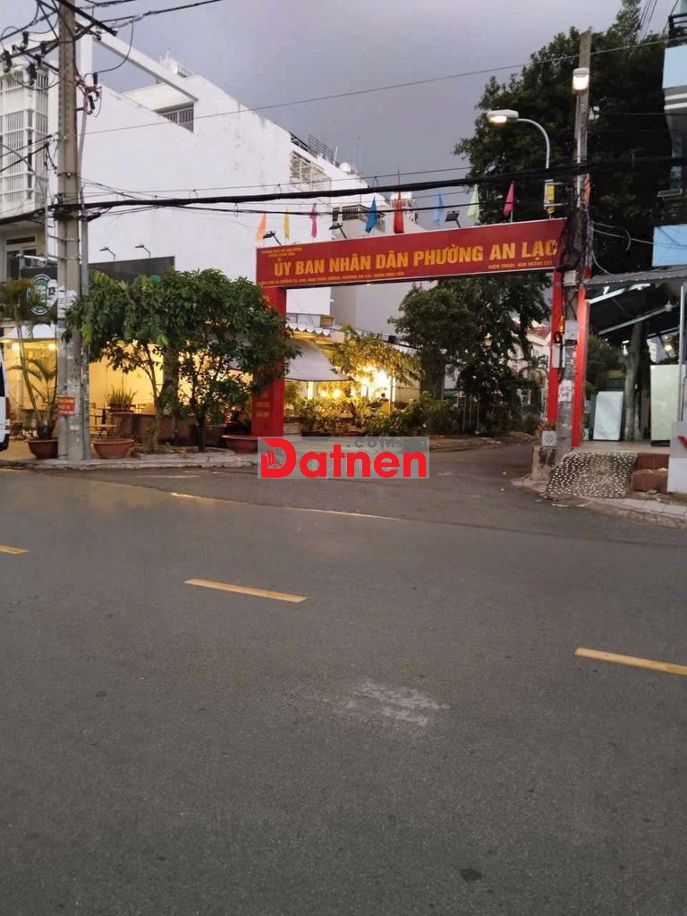 Đất nền 6 x 20m góc vị trí đẹp mặt tiền KDC Nam Hùng Vương P. An Lạc