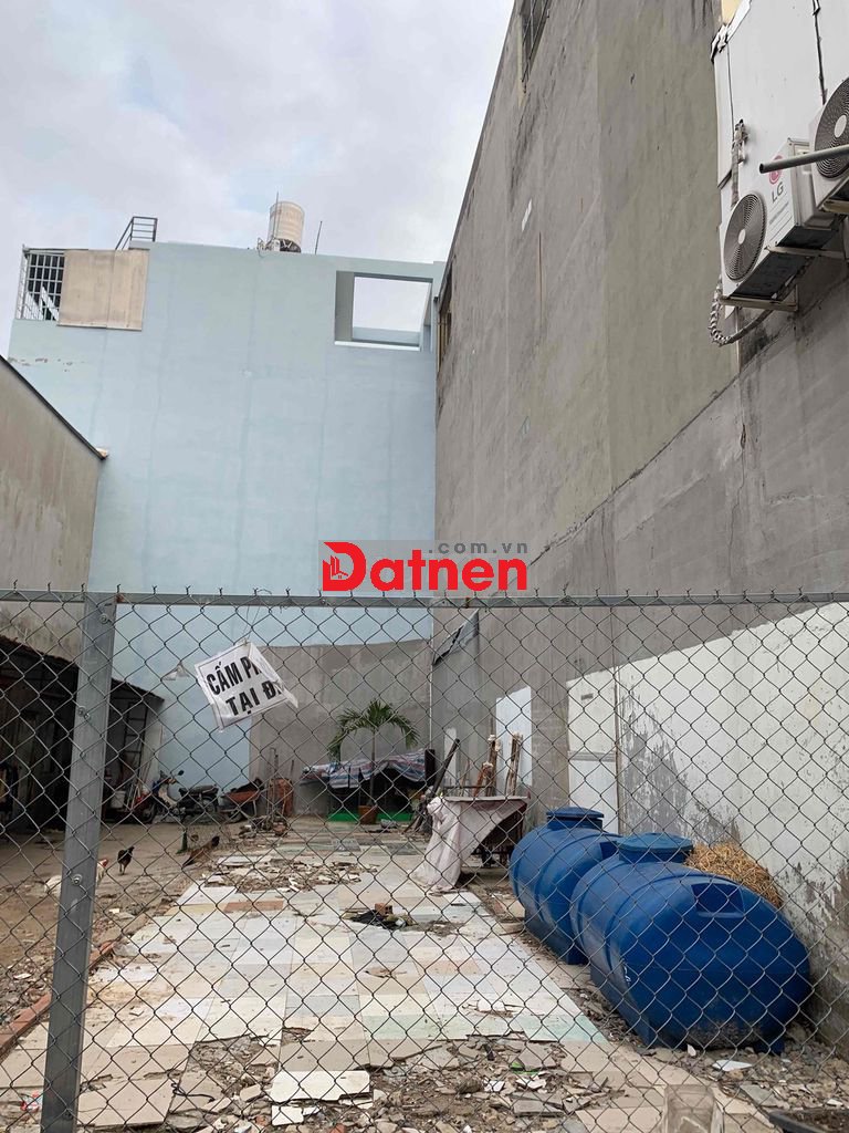 BÁN ĐẤT MT P.PHÚ THỌ HOÀ MỚI, DT 4.30x19, XÂY DỰNG CAO TẦNG