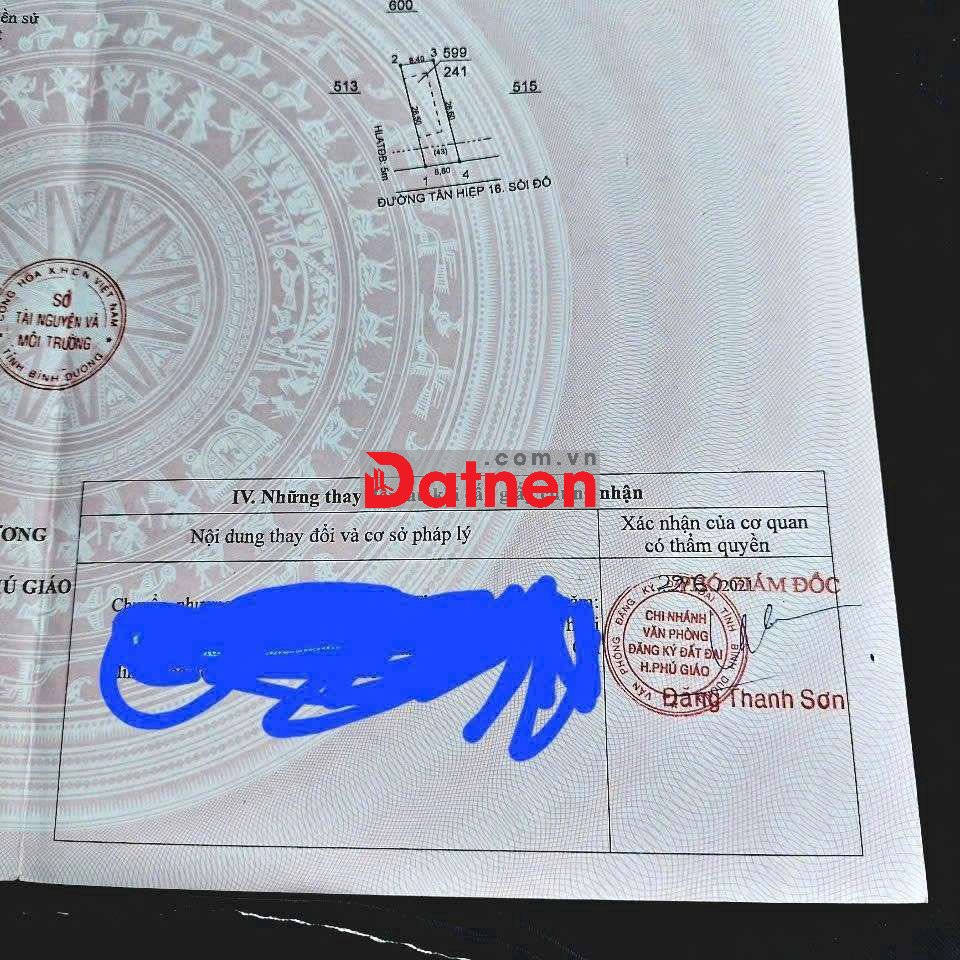 Ket tien ra đi gap 240 m đat thô cư