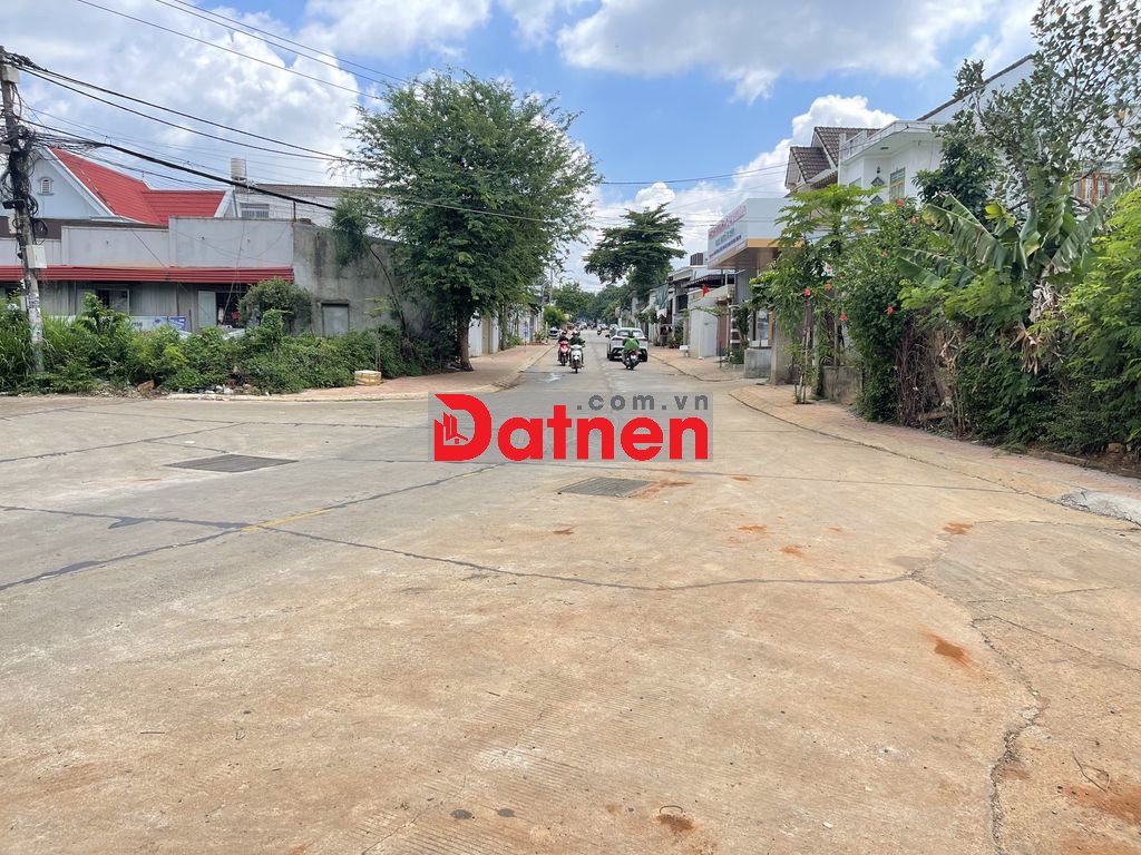 💥Đất 2 mặt tiền TC 5*27m,hẻm 40 Vạn Xuân.gần chợ Mai Hắc Đế,