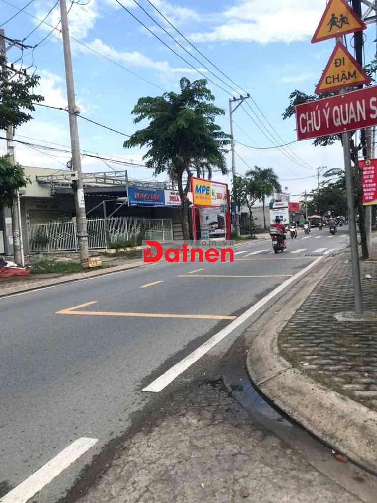 bán lô đất mặt tiền Nguyễn văn tạo long thới nhà bè