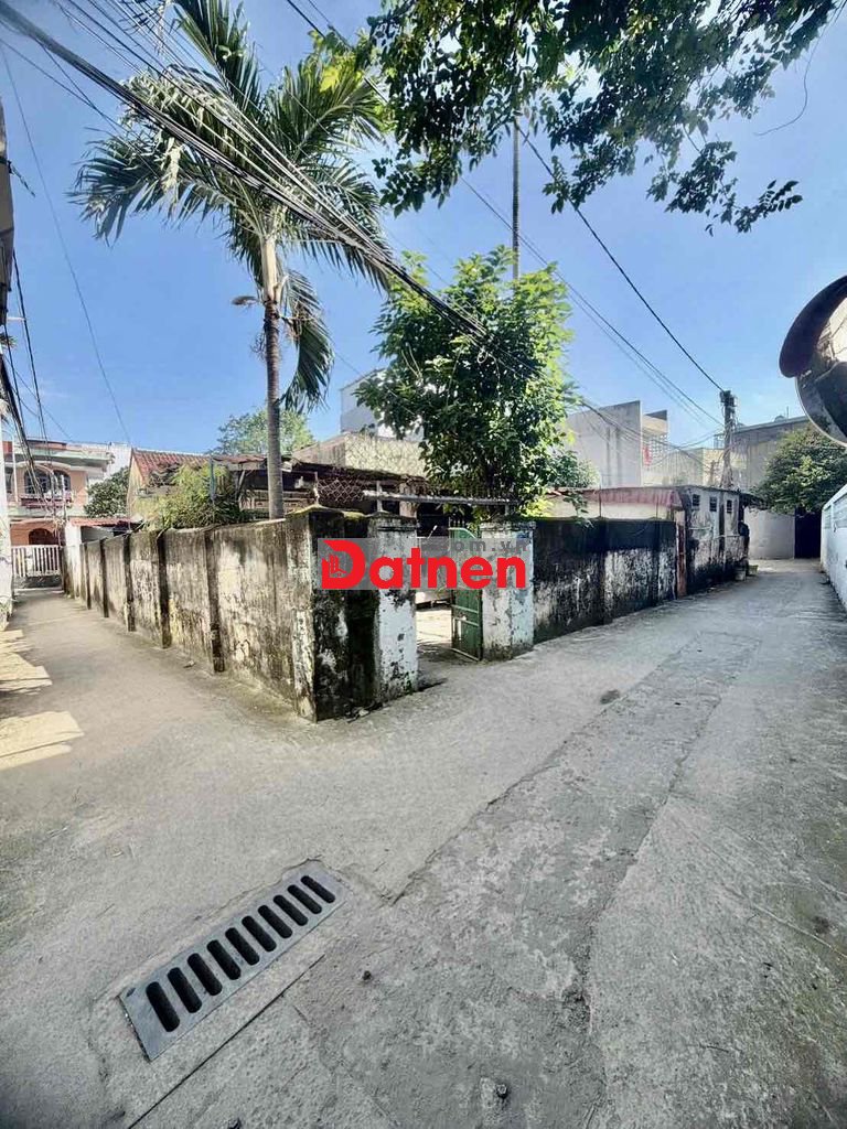 Đất 2 mk 3m Sác Biển Sác Bãi Tắm Mân Thái Sơn Trà Đà Nãng Diện Tích :