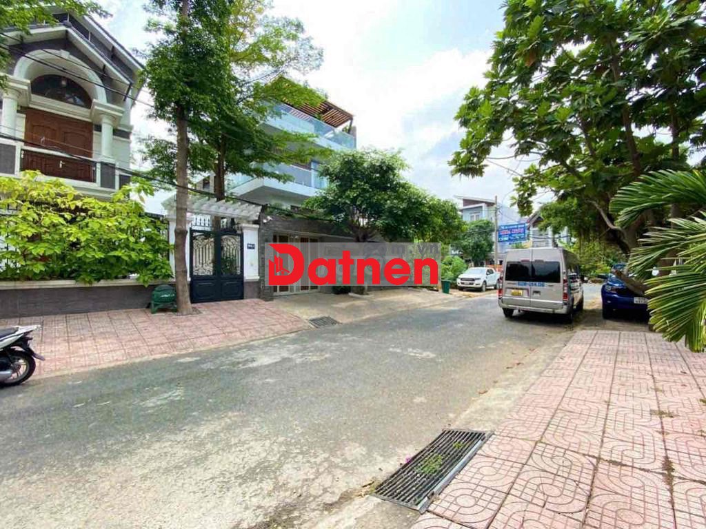 Giảm 500 triệu! Bán Lô đất cực đẹp 4x20, đường rộng 12m Đặng Thùy Trâm