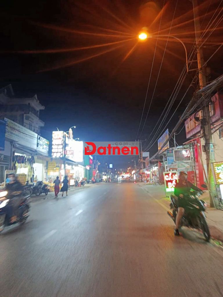 Bán đất mặt tiền Tây Hoà PLA Quận 9, 200m2 giá 24 tỷ