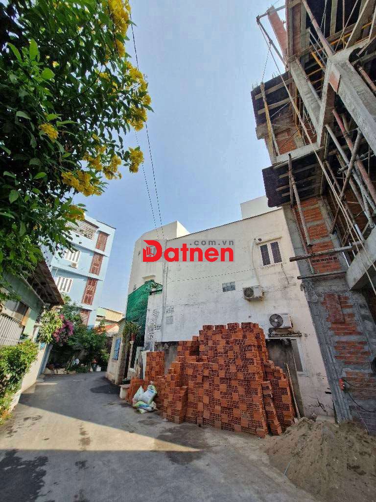 ĐẤT TRỐNG HXH - 1 TRỤC NGAY NGUYỄN THỊ ĐỊNH Q2 - NHỈNH GIÁ 7 TỶ - 88M2