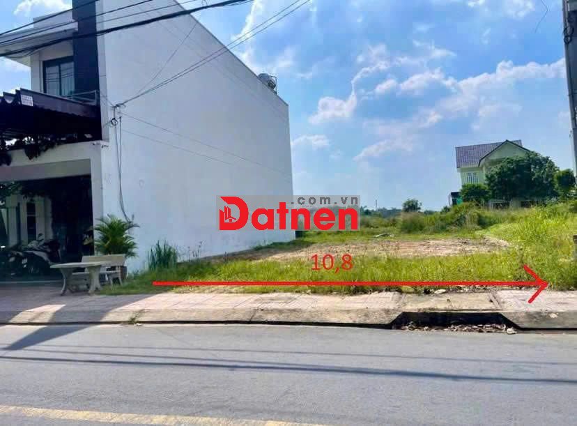 LÔ ĐẤT 225m2 TC SẴN MẶT TIỀN NHỮ TIẾN HIỀN NHỰA 8M THỊ TRẤN CỦ CHI