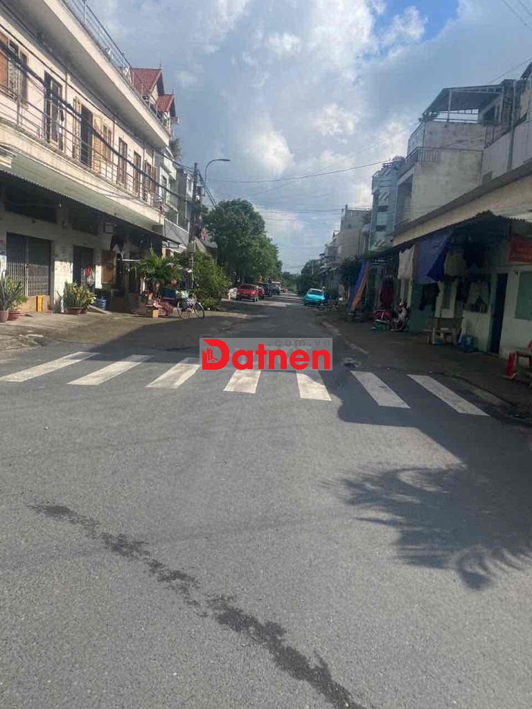 Chính Chủ Bán Đất Gần Phan Văn Đối 4 x 20 Full Thổ Cư Xây Dựng Tự Do