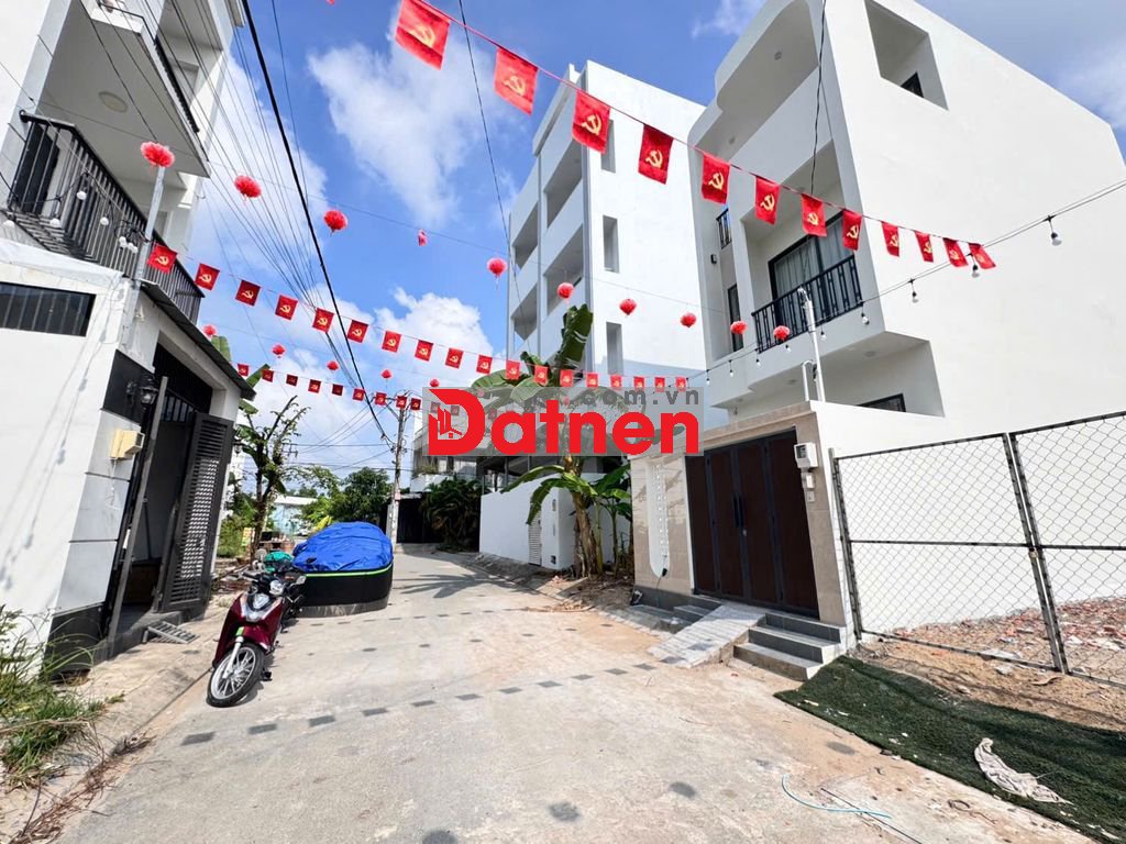 Bán đất Bưng Ông Thoàn, gần GLOBAL CITY, 51M2, Hẻm Nhựa 8M, Xây 5 Tầng