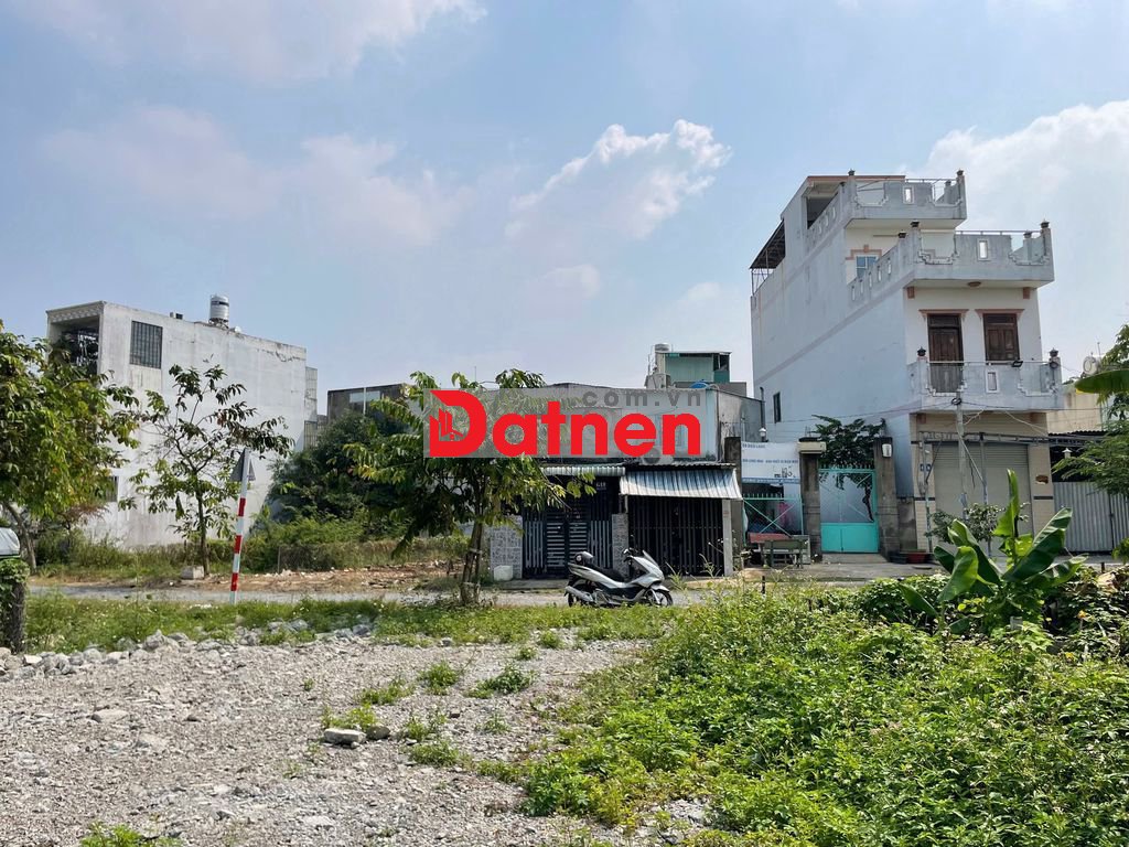 Đất thổ cư đường 8m thông Tân Xuân,4x20, 4.1 tỷ