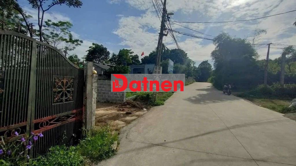 Bán 220m Mặt Đường Kính Doanh nhỏ lẻ Lộc môn lương sơn Hoà Bình