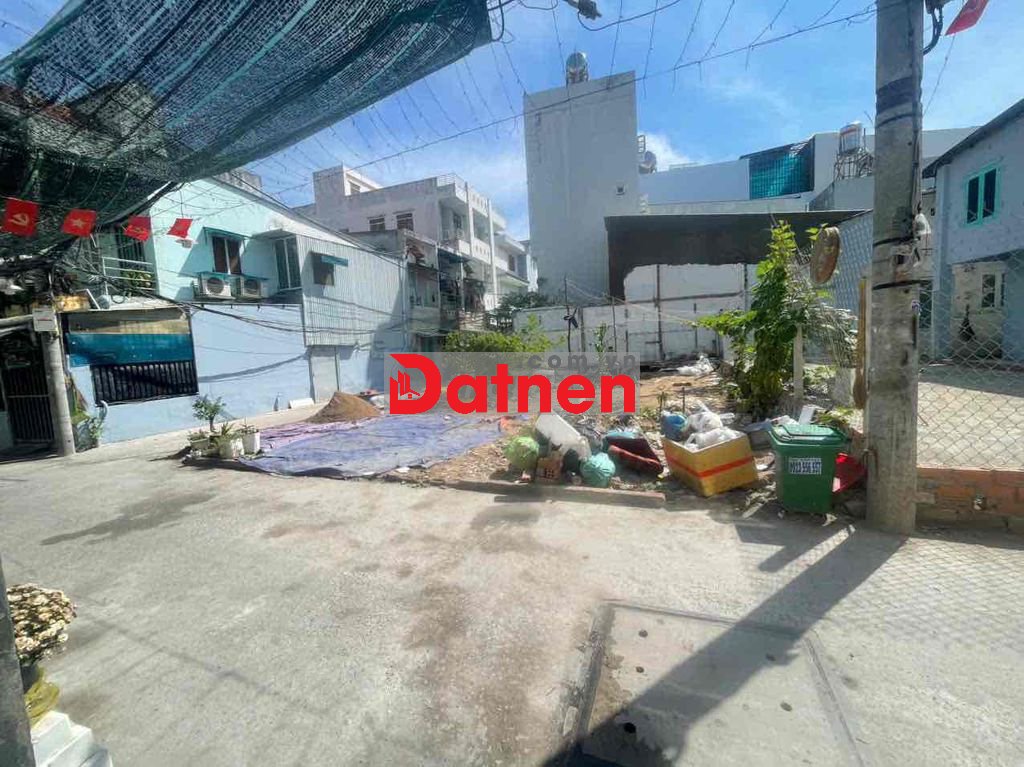 BÁN LÔ ĐÂT FUN THỔ 4x14m sổ đỏ công chứng ngay 4ty65