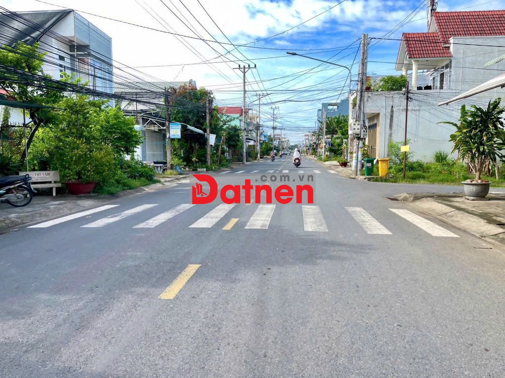 BÁN 1 NỀN MẶT TIỀN NHÁNH PHÙNG HÁ 100M2 – TRUNG AN