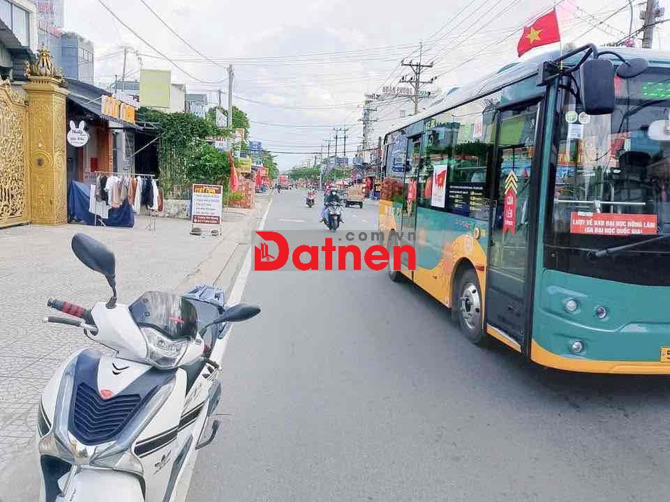 NHÀ CẤP 4 MT ĐƯỜNG HOÀNG HỮU NAM - 15 TỶ/150M2