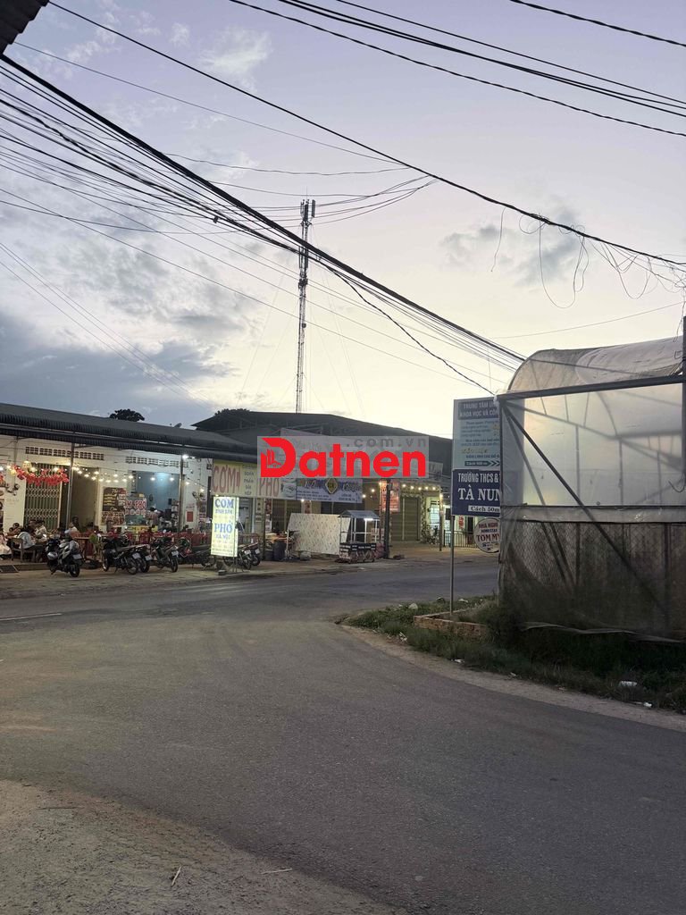 Đất Cam Ly - Đà Lạt đẹp, hai mặt tiền, cần bán gấp