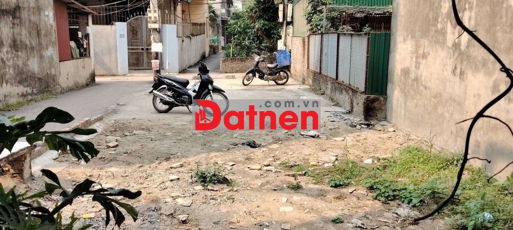 Đất Lô góc 2 thoáng gần ô tô