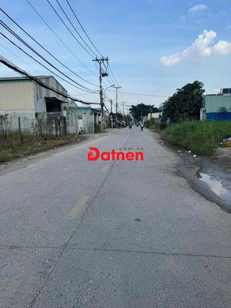 1 lô siêu rẻ Giá Đầu Tư. Thạnh Xuân 52 . Tổng 18 lô. Rẻ nhất khu Vực!