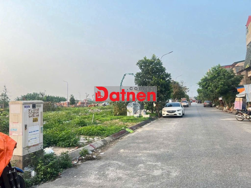 Sốc chỉ 3,3 tỷ lô đất 75m2 rẻ nhất khu Phân Lô Đồng Chuối, Hùng Vương