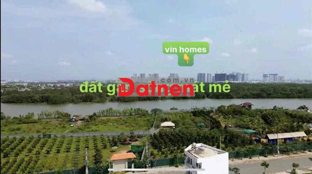 Chính chủ kẹt tiền bán gấp lô góc 2 mặt tiền đường long thuận