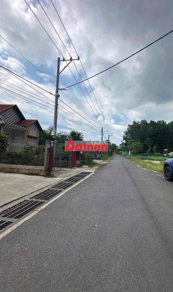 Bán Cẩm Đường Dt khủng 134m2, giá 1,420tỷ.