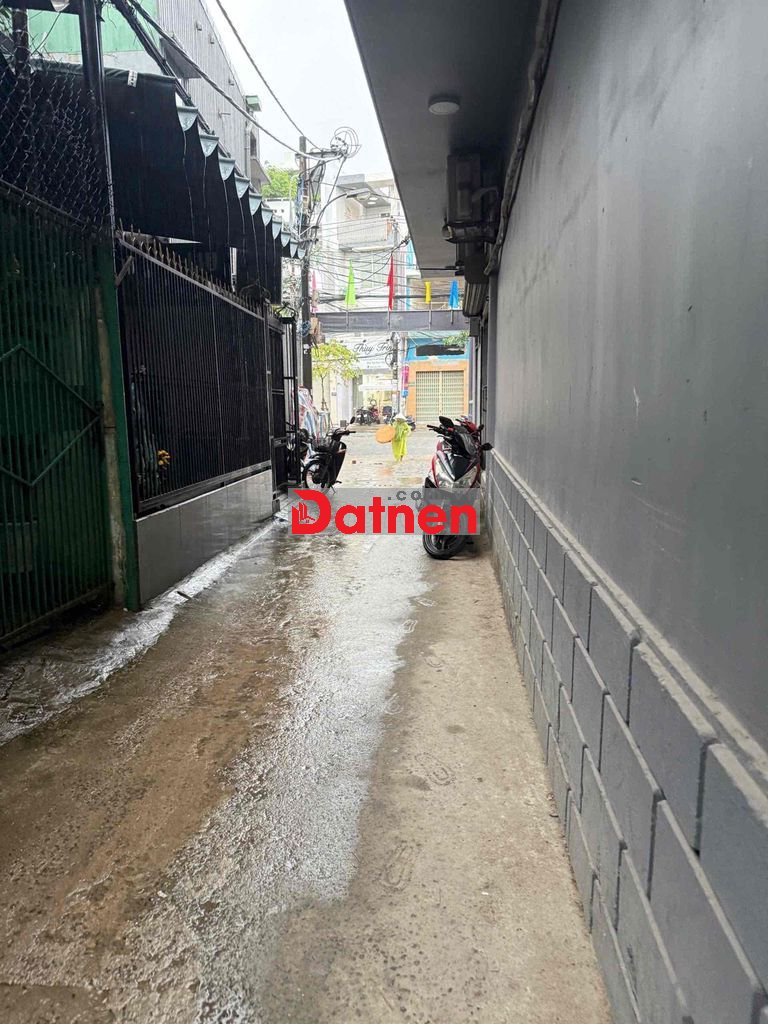 Cần bán đất trung tâm thành phố, có sẵn kho , kiệt Hải Phòng