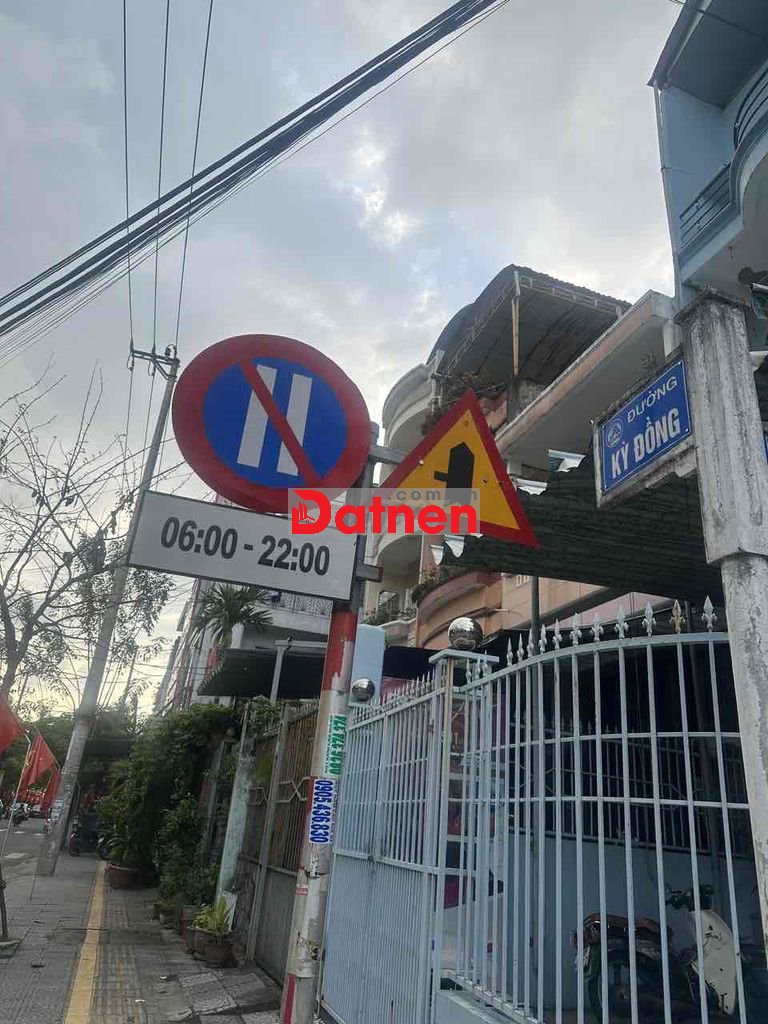 MẶT TIỀN KINH DOANH KỲ ĐỒNG, SÁT TRỤC LỚN HÀ HUY TẬP GIÁ 4.15 TỶ.