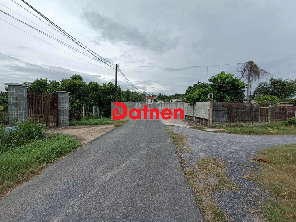 Ngộp giảm giá sốc, mt đường 762, dt 158m, full thổ cư, xã An Nhơn Tây