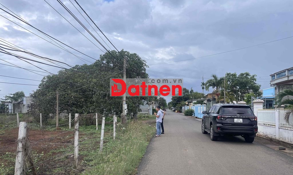 Đất Hồ tràm, view núi lá, DT 17x45m tc 100, đường nhựa dân cư