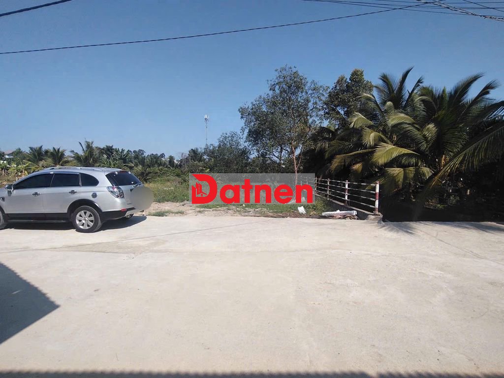 bán gấp 212m thổ cư ngang 6m đường oto cách Lý Thái Tổ 200m,bến cam2km