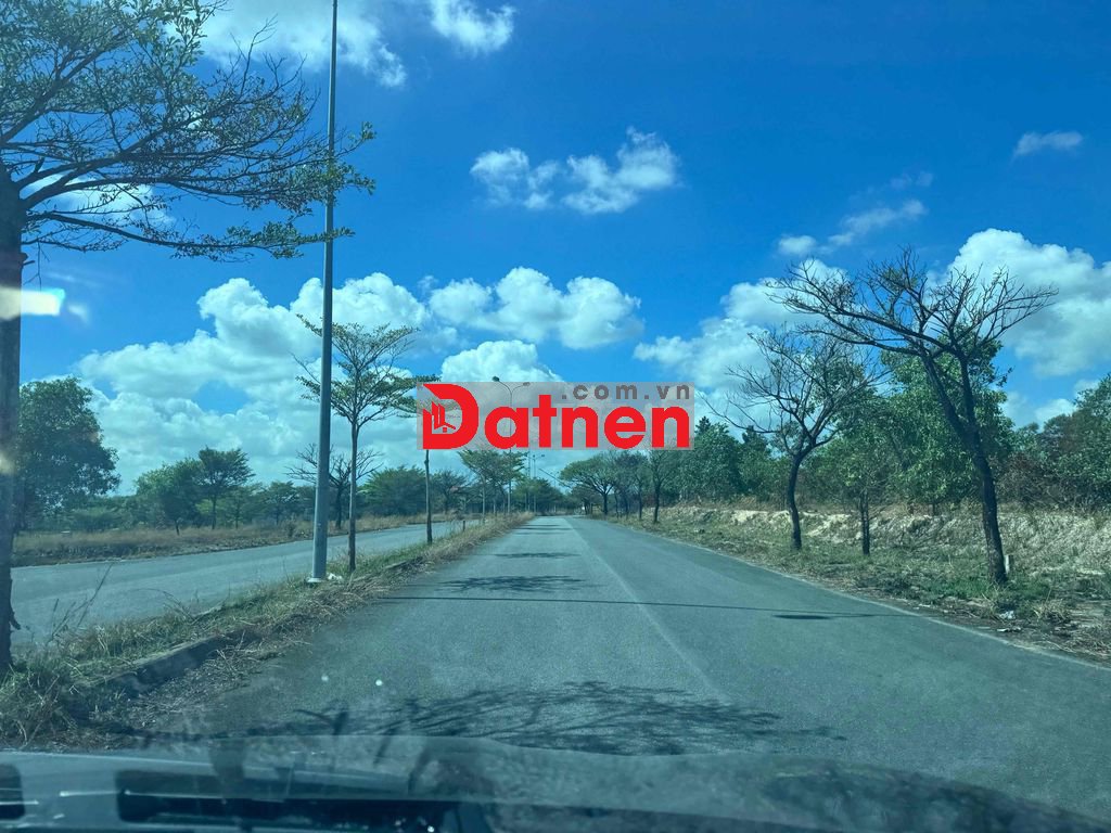 CẦN RA LÔ ĐẤT TRONG KHU DÂN CƯ LỘC AN, MIỄN TIẾP MÔ GIỚI