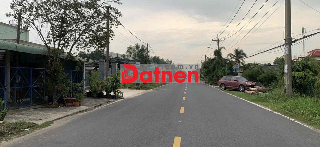 cần bán 2 hecta mặt tiền qui hoạch dân cư