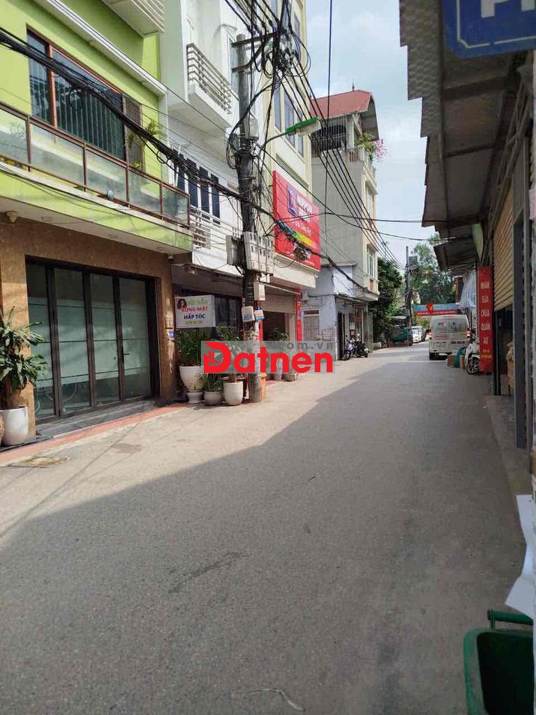 Bán đất lô góc Yên Lộ-hàng xóm Đô Nghĩa-20m ô tô tránh-hơn 5 tỷ