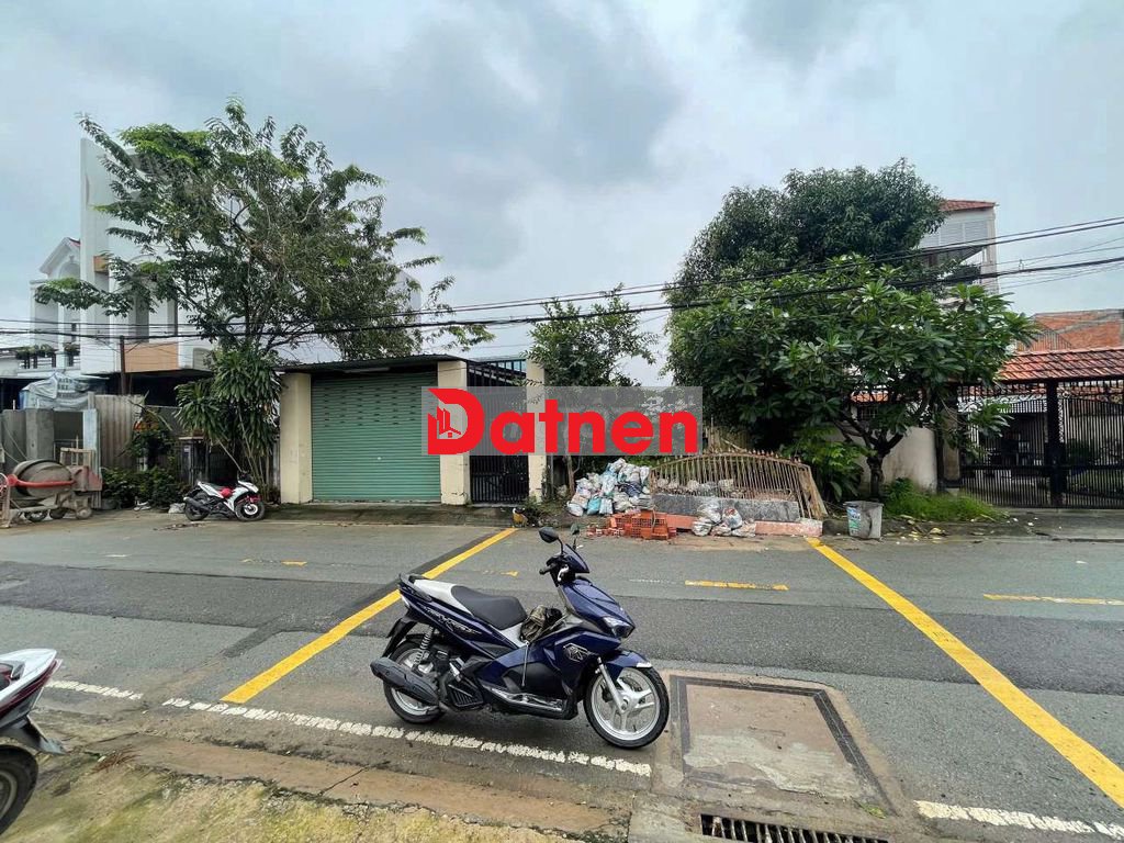 Giá tốt đất 5x33m Shr MT đg Tân Hiệp 8- cách Dương Công Khí 50m