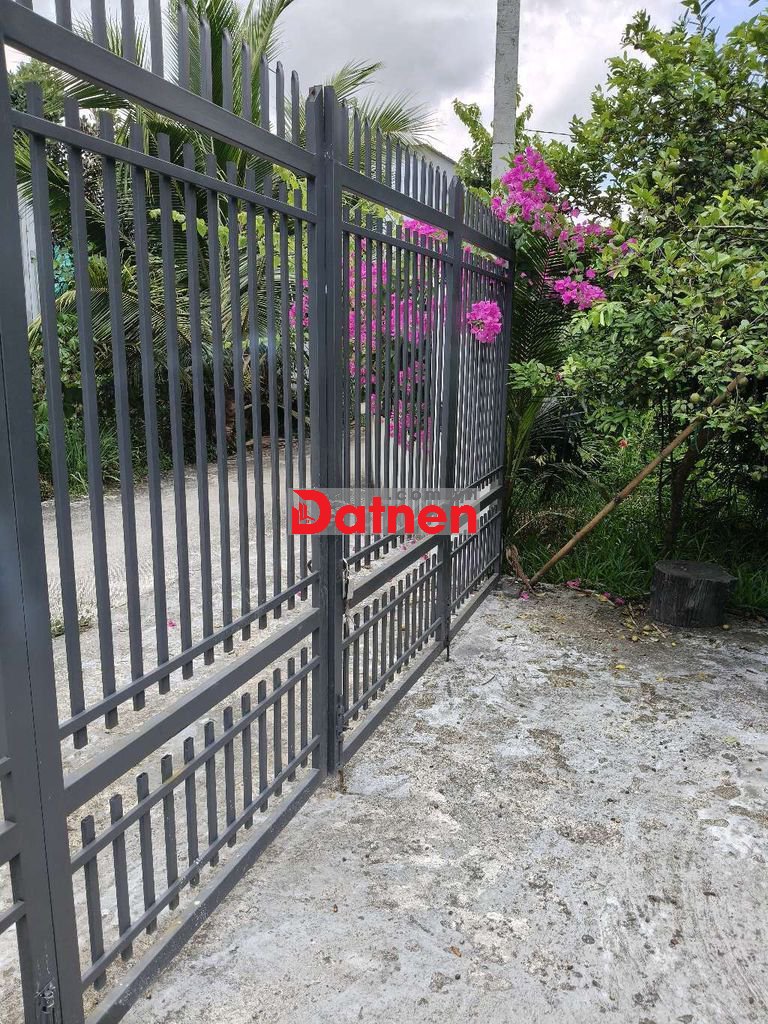 Nhà vườn view kênh