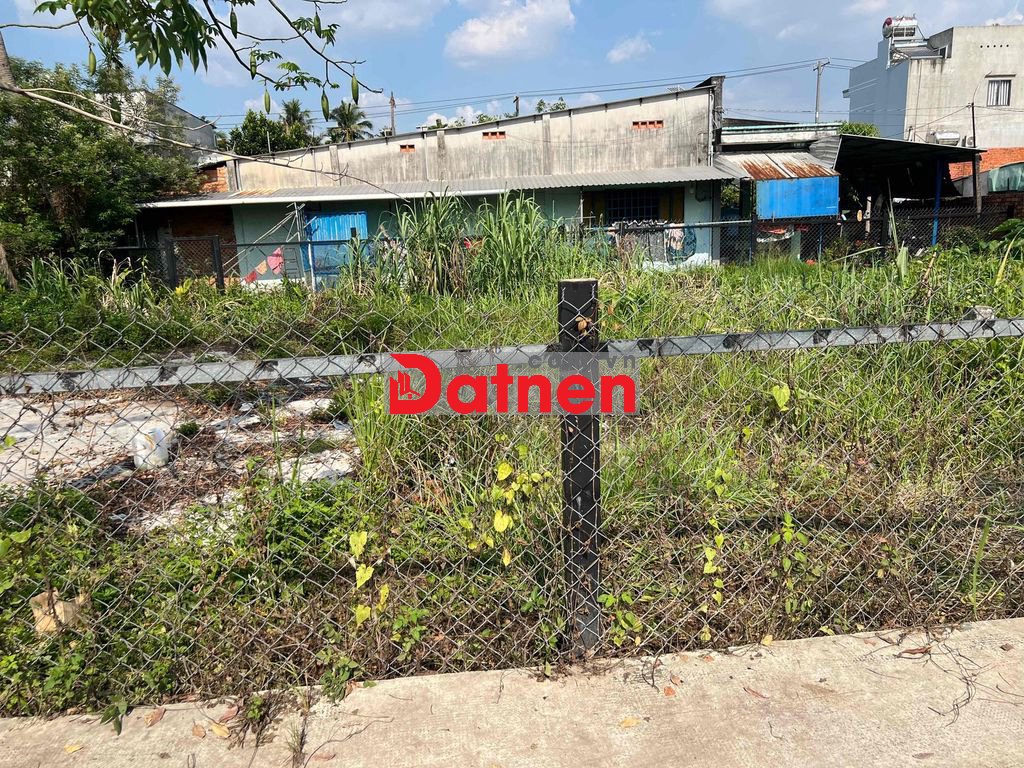 chính chủ gửi lo đất nhị bình (32x17.5 ) gia 8 tỷ 8