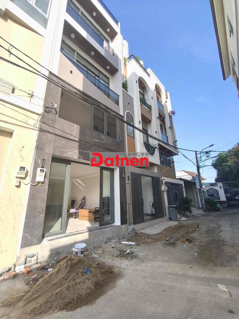 Bán 2 lô Liền Kề, DT 55m2, đường rộng 6m, đs 22 Linh Đông
