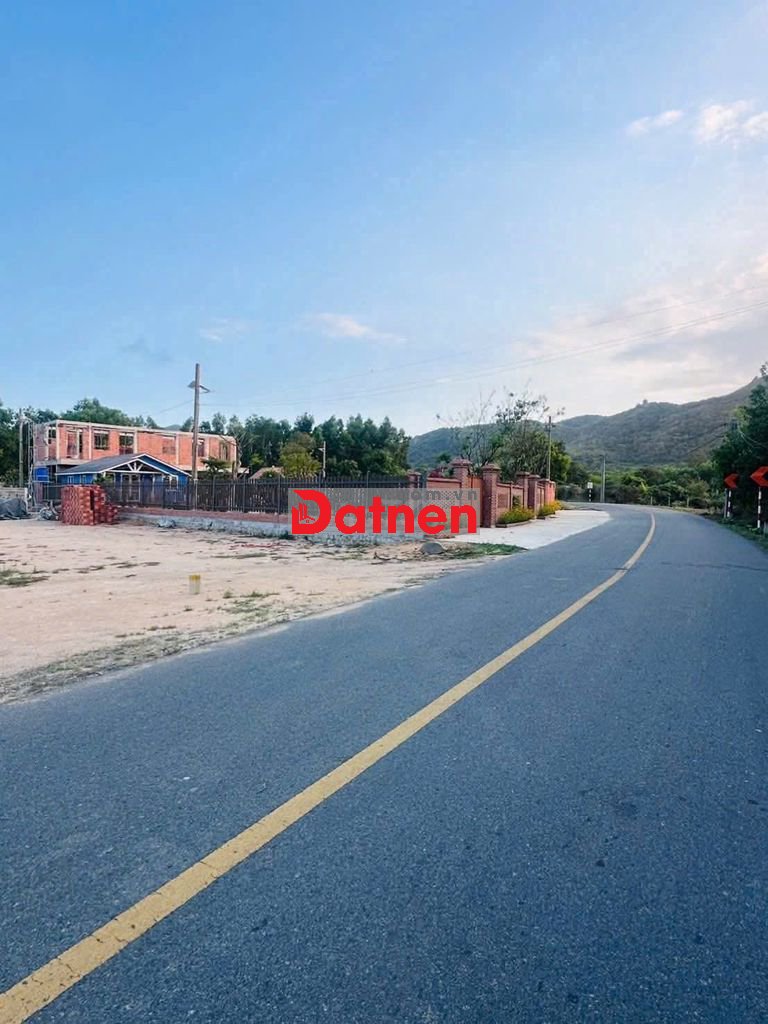 Đất thổ cư tại xã biển Phước Hải , View Núi Rất Đẹp , 10x27, sổ riêng