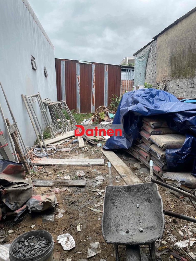 Bán 63m2 đất kiệt Nguyễn Chánh gần biển giá rẻ xây nhà 2,8 tỷ