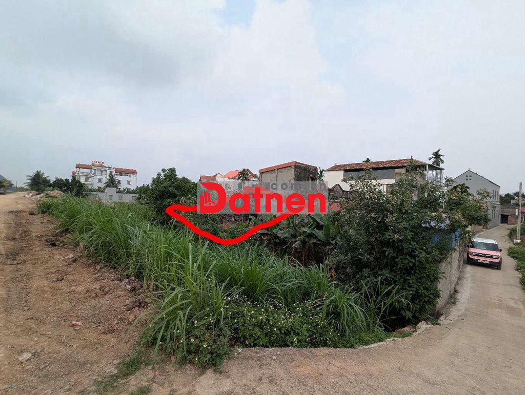 Bán đất view Hồ Quan Sơn, gần ngõ đường làng