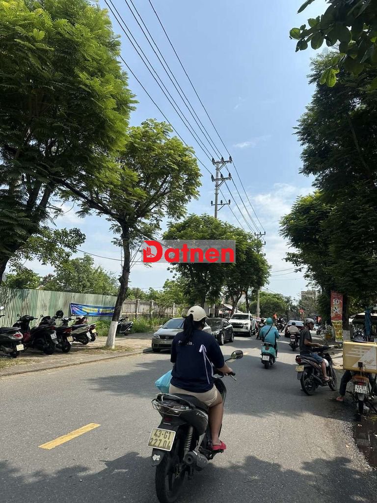 HIẾM! 2 MẶT TIỀN TRƯỚC SAU, GẦN CHỢ, 60M2 CHỈ 4.290 TỶ CẨM BẮC 5.